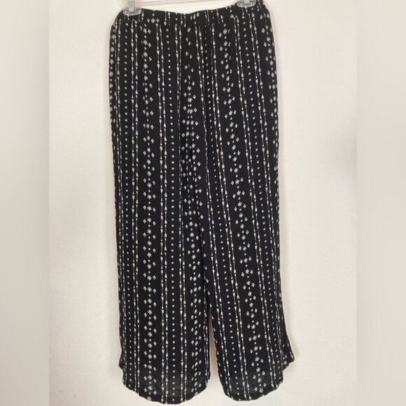 Hem & Thread luxury black w/white print rayon crinkle pants w/mesh lining💝💝 - Picture 3 of 6